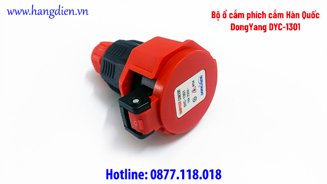 Bo-O-cam-phich-cam-cong-nghiep-DongYang-DYC-1310-16A-220V